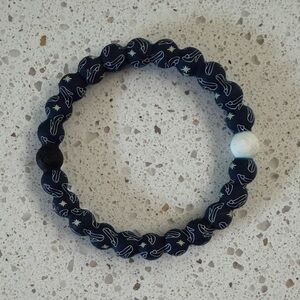 Disney dark blue and White Beaded Bracelet